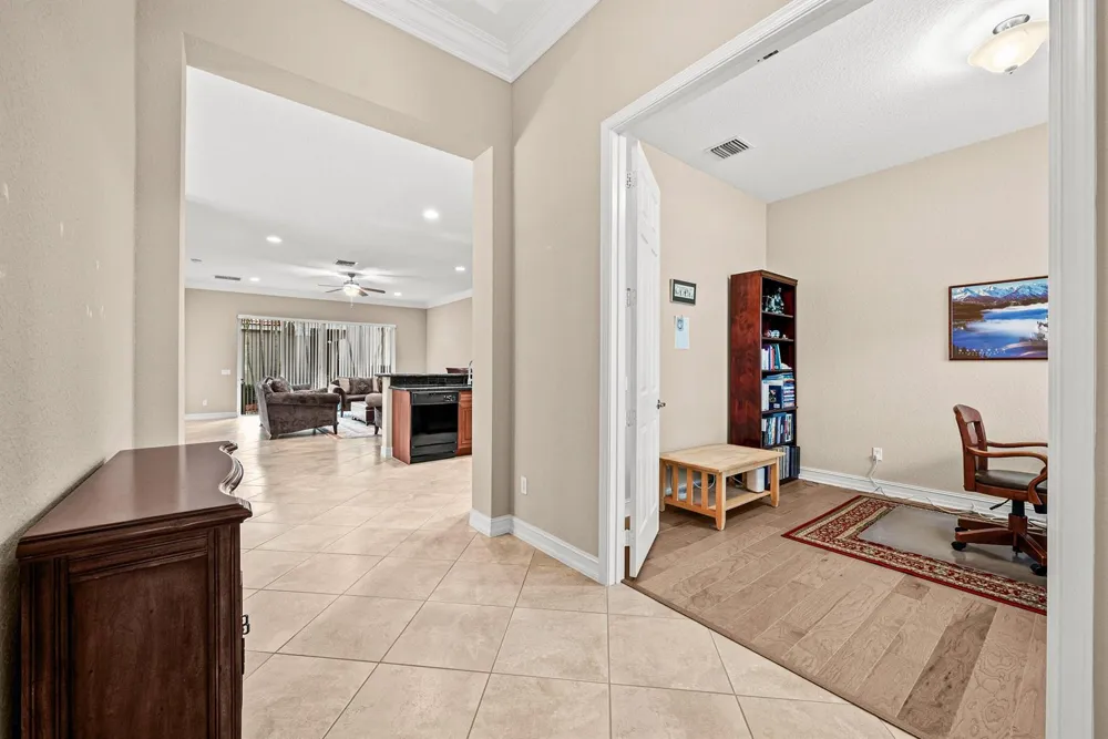 11546 Ponywalk Trail Boynton Beach, FL 33473