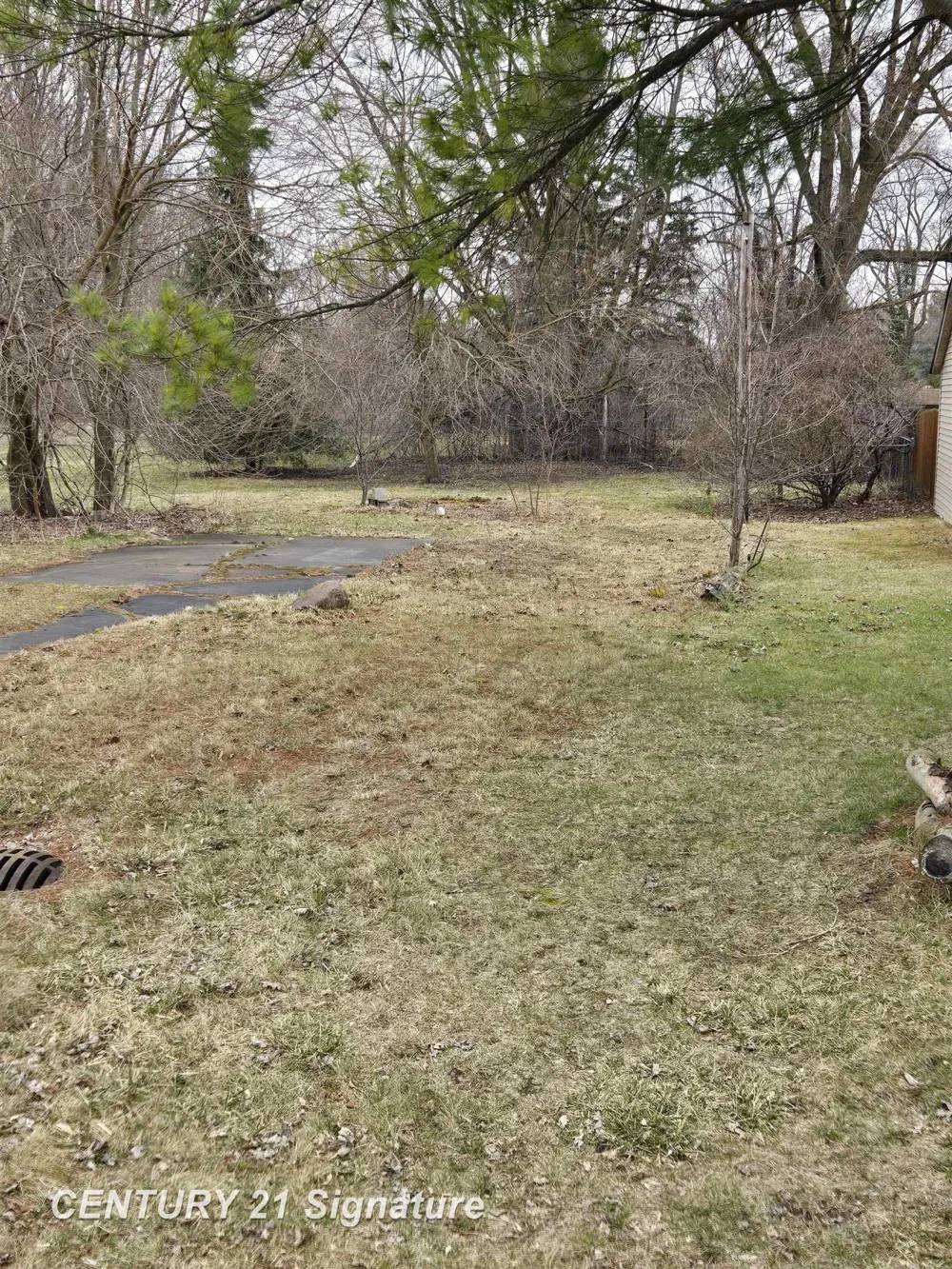 655 Lutzke Road Thomas Township, MI 48609