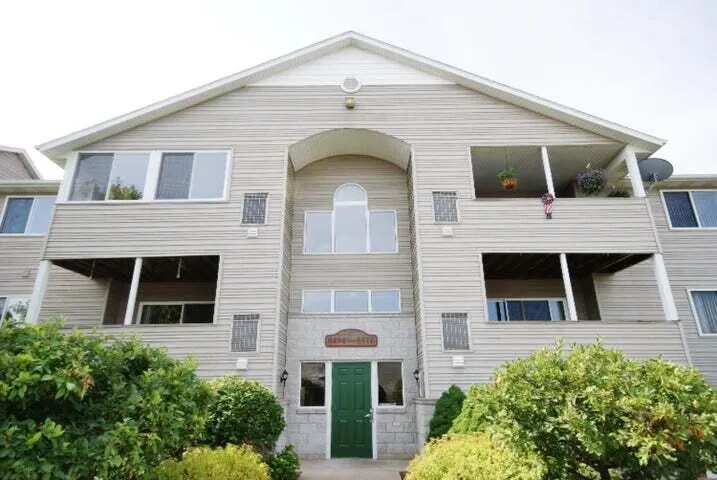 8496 Jasonville Court SE #102 Caledonia Township, MI 49316