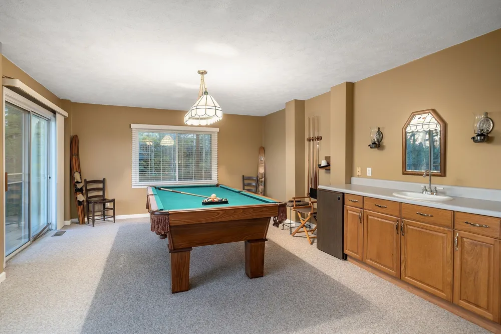 258 Captains Point Rd Silver Point, TN 38582
