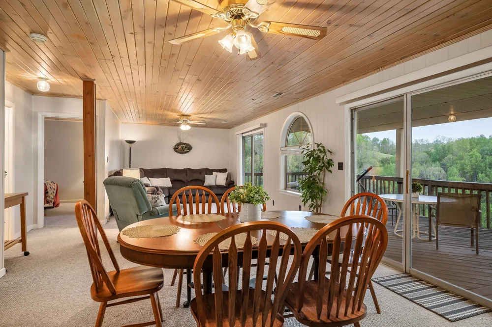 258 Captains Point Rd Silver Point, TN 38582