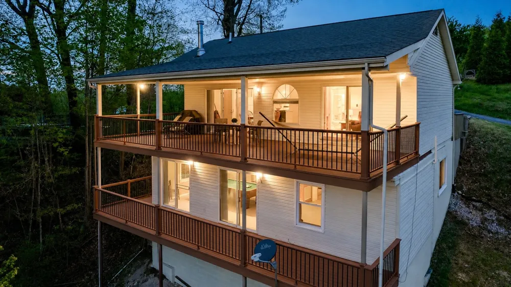 258 Captains Point Rd Silver Point, TN 38582