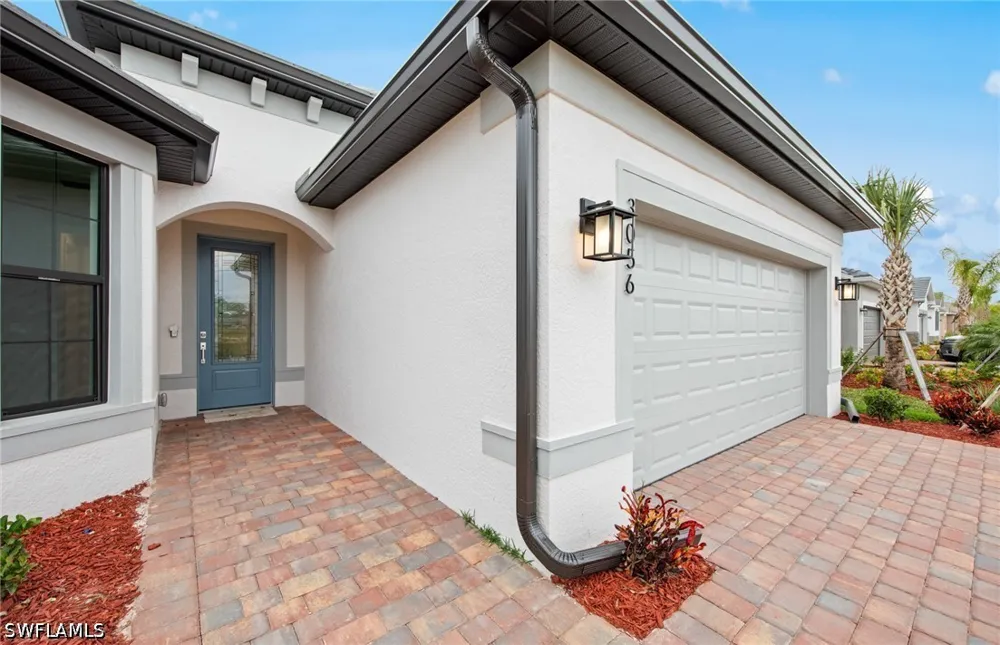Ash Grove Lane Alva, FL 33920