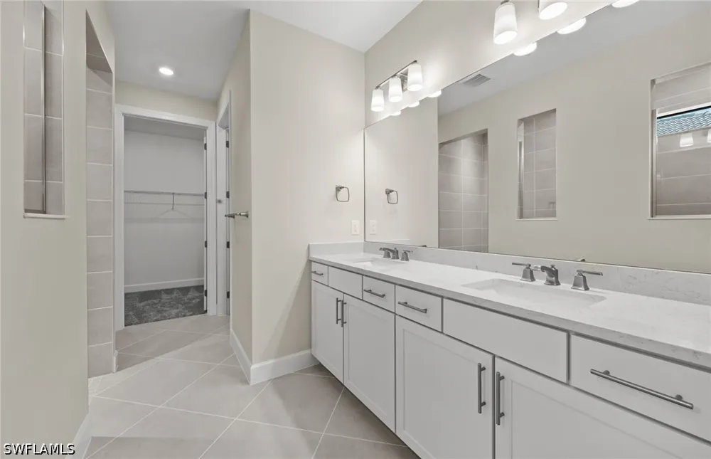 Ash Grove Lane Alva, FL 33920