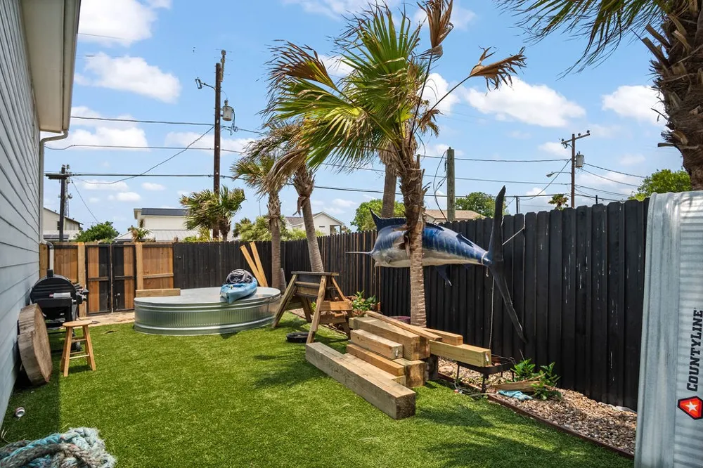 Address Not Shown Port Aransas, TX 78373