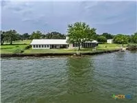 736 W Lakecrest Drive Other, TX 78607