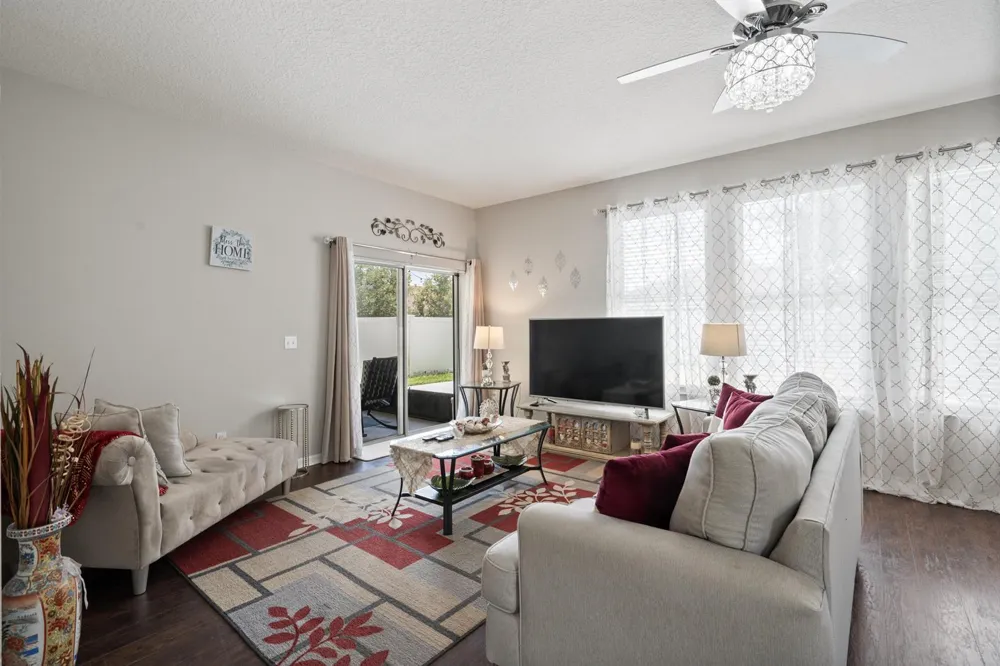 12532 Sawgrass Oak Street Orlando, FL 32824
