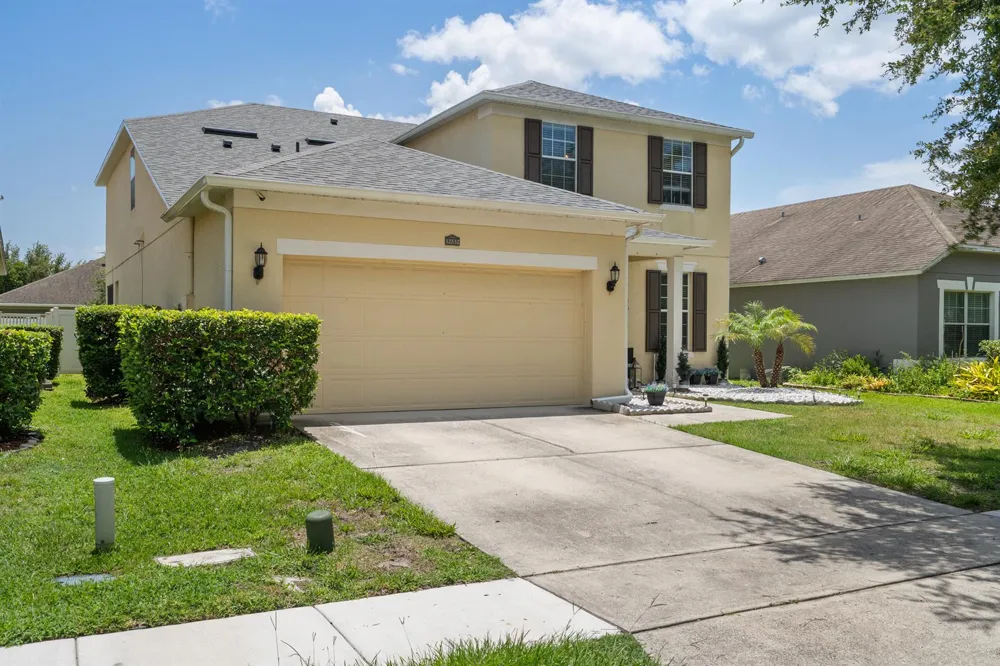 12532 Sawgrass Oak Street Orlando, FL 32824