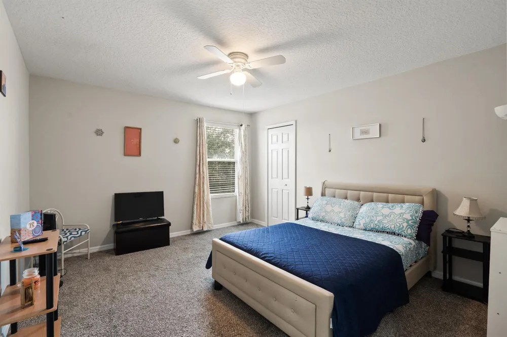 12532 Sawgrass Oak Street Orlando, FL 32824
