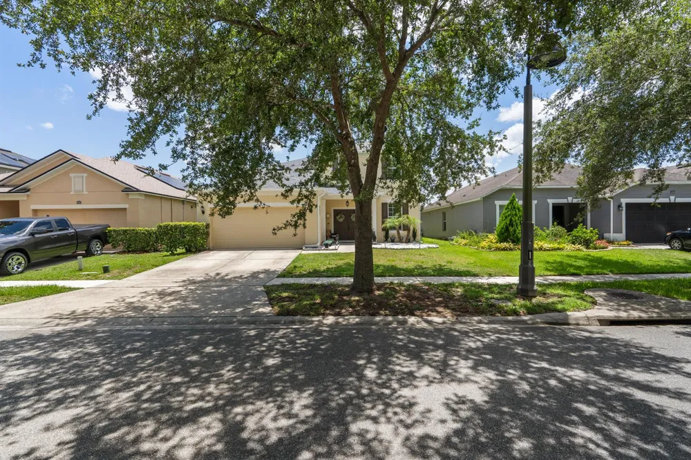 12532 Sawgrass Oak Street Orlando, FL 32824