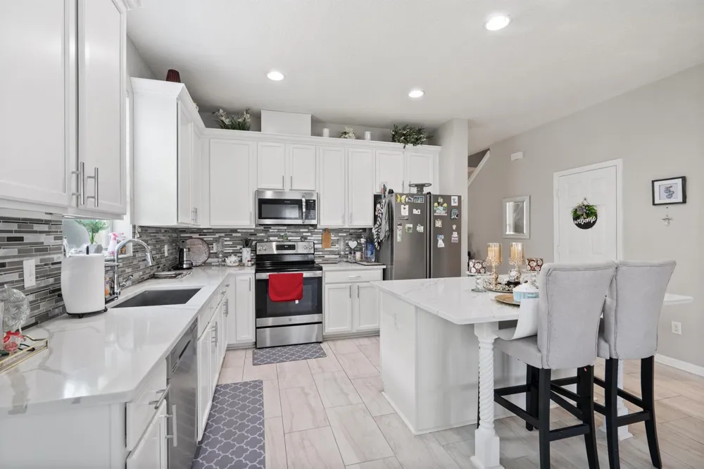 12532 Sawgrass Oak Street Orlando, FL 32824