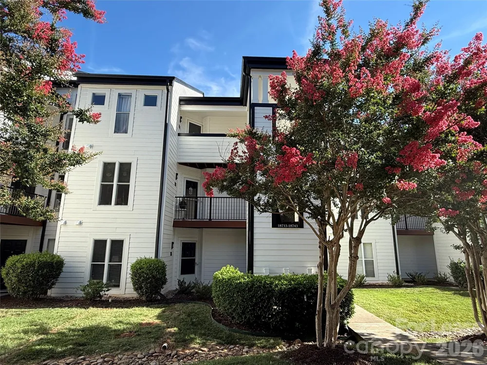 18733 Vineyard Point Lane Cornelius, NC 28031
