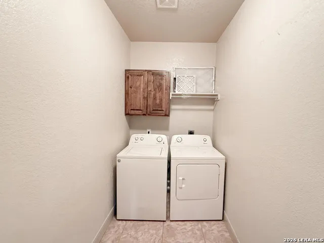 124 County Road 6879 Natalia, TX 78059