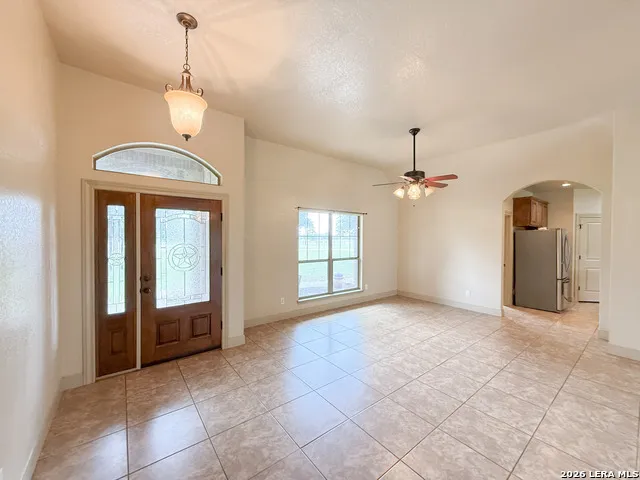 124 County Road 6879 Natalia, TX 78059