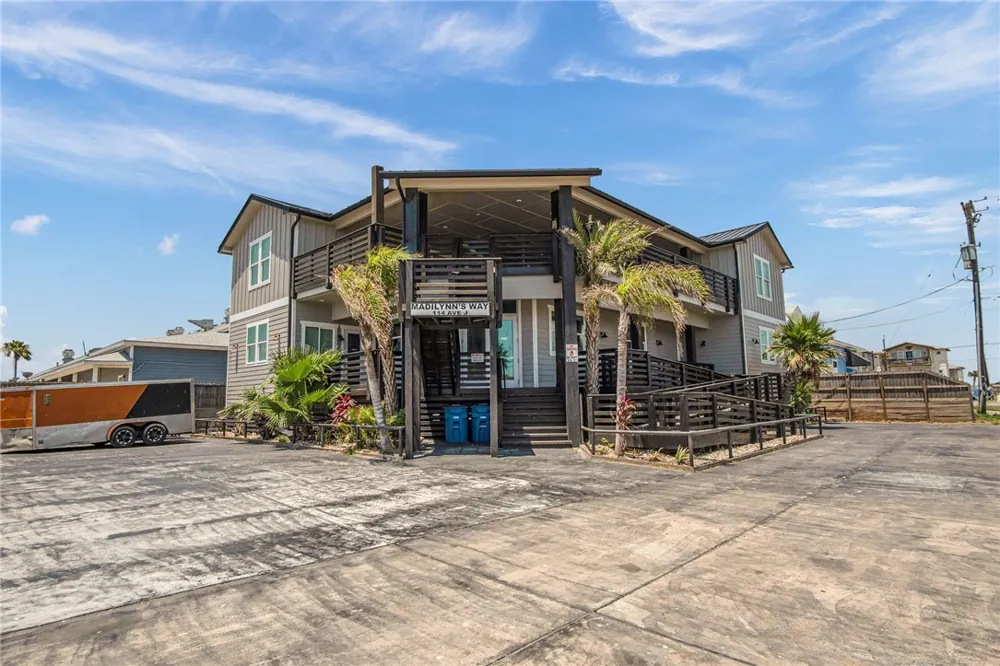 Address Not Shown Port Aransas, TX 78373