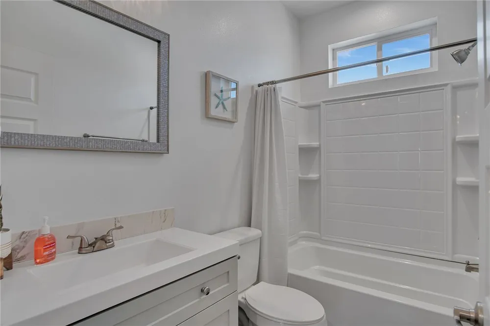 Address Not Shown Port Aransas, TX 78373