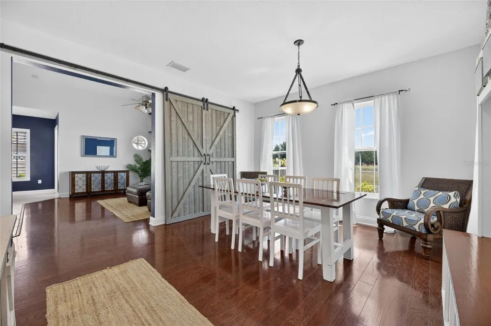 5536 LUMINAR POINTE LANE Apollo Beach, FL 33572