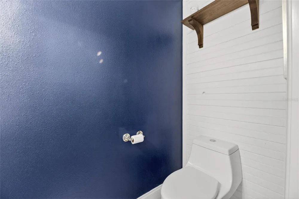 5536 LUMINAR POINTE LANE Apollo Beach, FL 33572