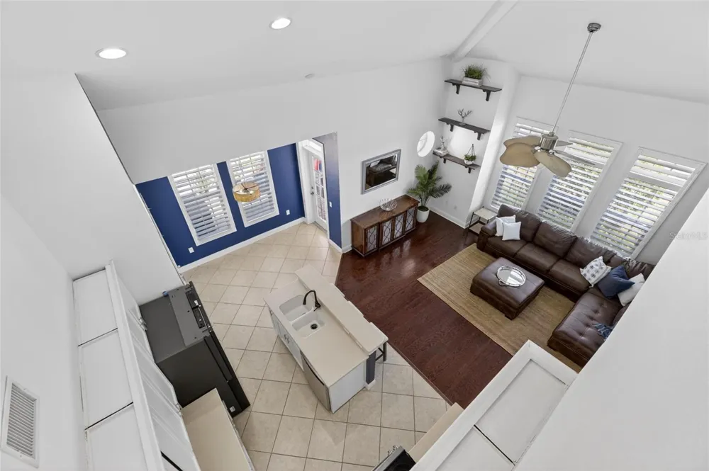 5536 LUMINAR POINTE LANE Apollo Beach, FL 33572