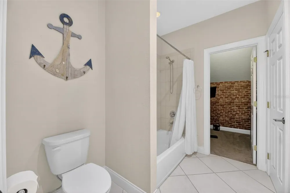 5536 LUMINAR POINTE LANE Apollo Beach, FL 33572