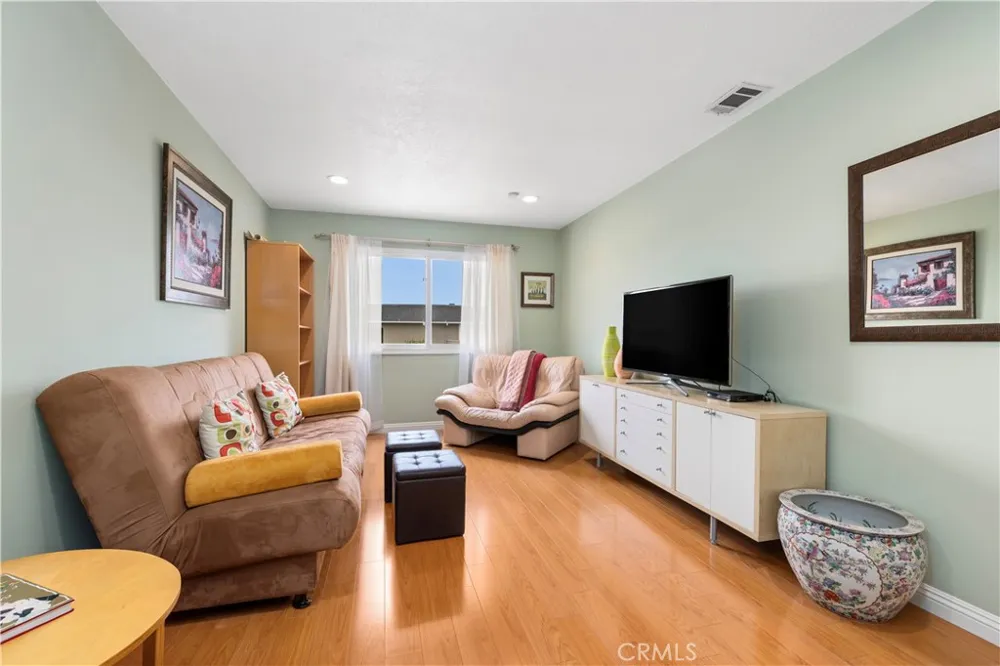 3600 Marigold Street Seal Beach, CA 90740