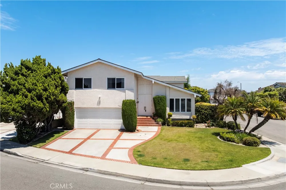 3600 Marigold Street Seal Beach, CA 90740
