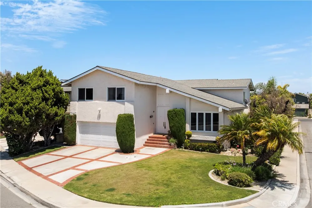 3600 Marigold Street Seal Beach, CA 90740