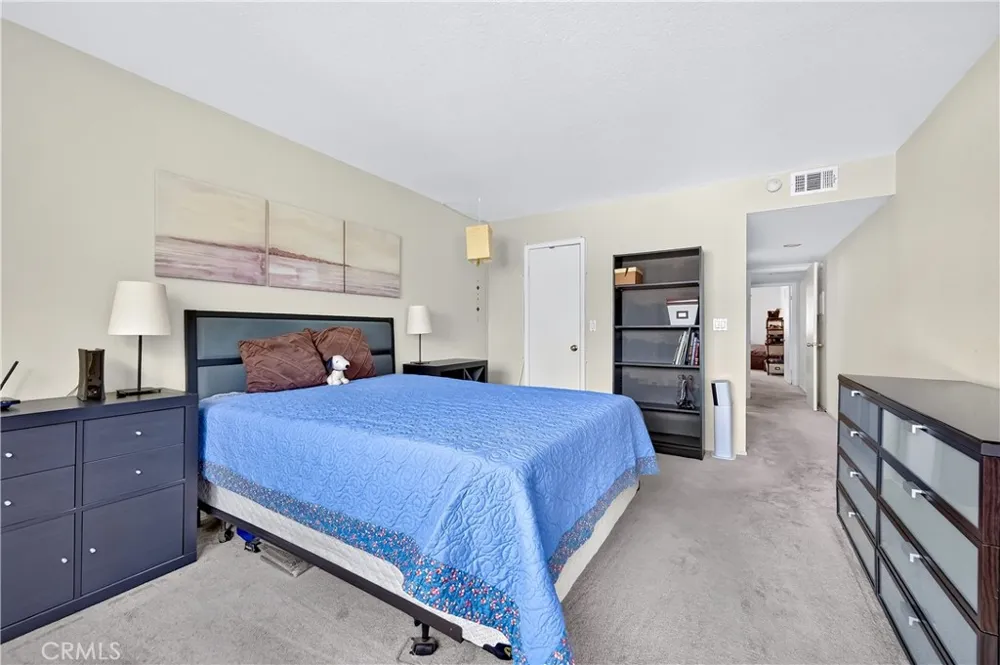 2501 Temple Ave Avenue #104 Signal Hill, CA 90755