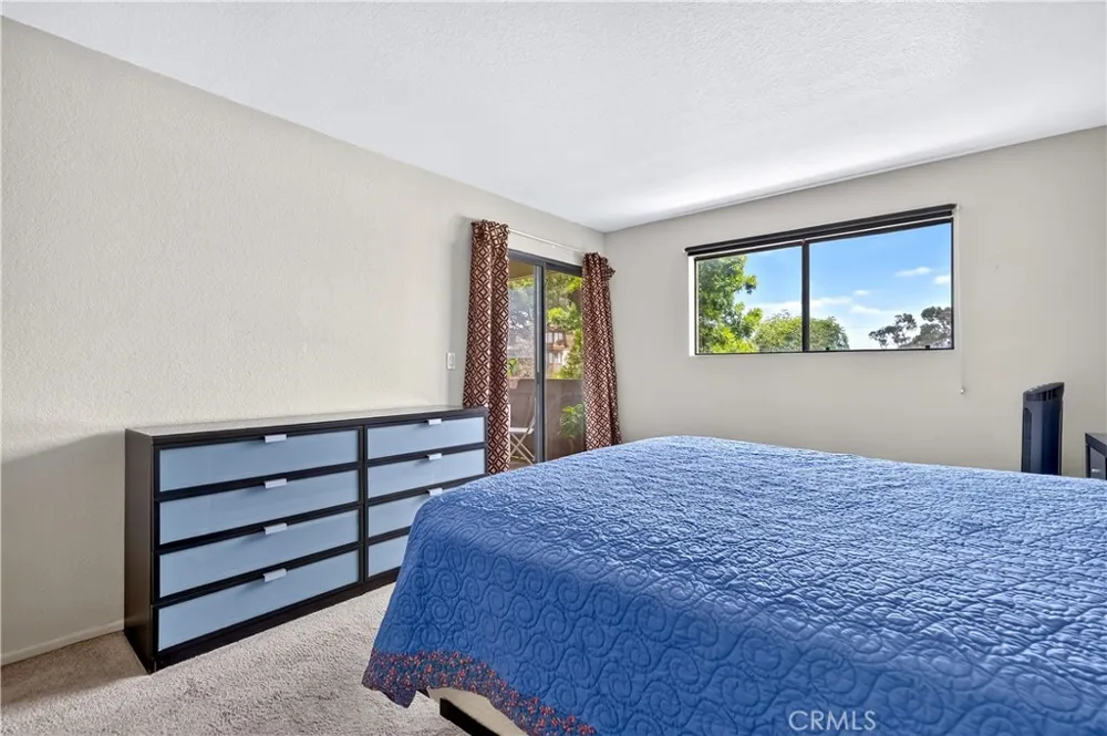 2501 Temple Ave Avenue #104 Signal Hill, CA 90755