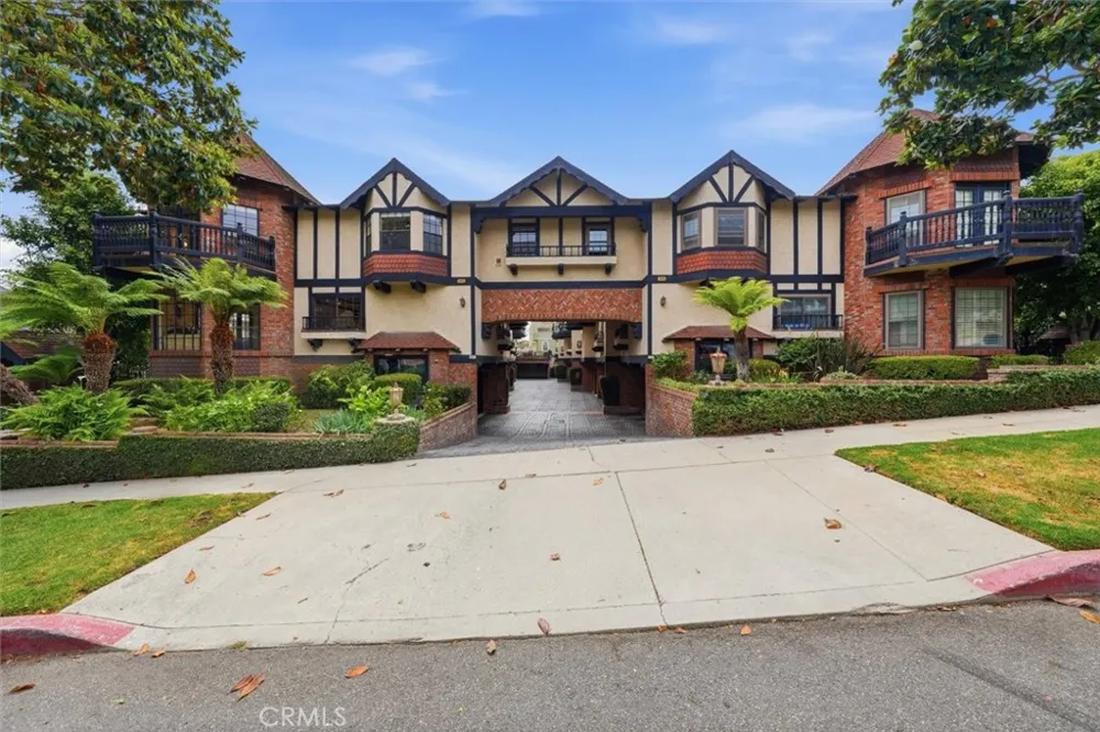 227 S Irena Avenue #1 Redondo Beach, CA 90277
