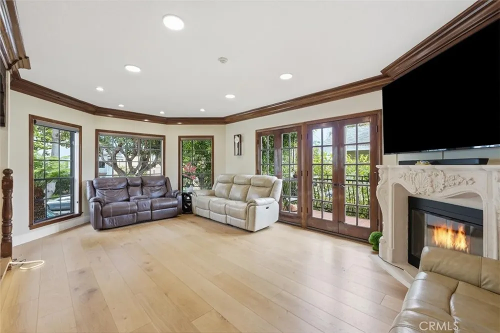 227 S Irena Avenue #1 Redondo Beach, CA 90277
