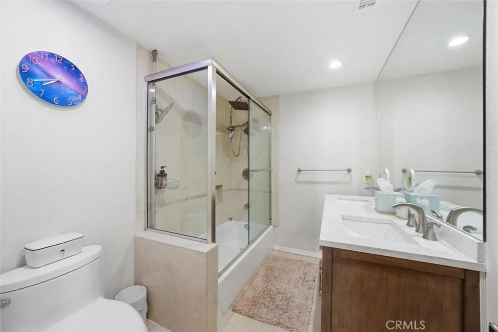 227 S Irena Avenue #1 Redondo Beach, CA 90277