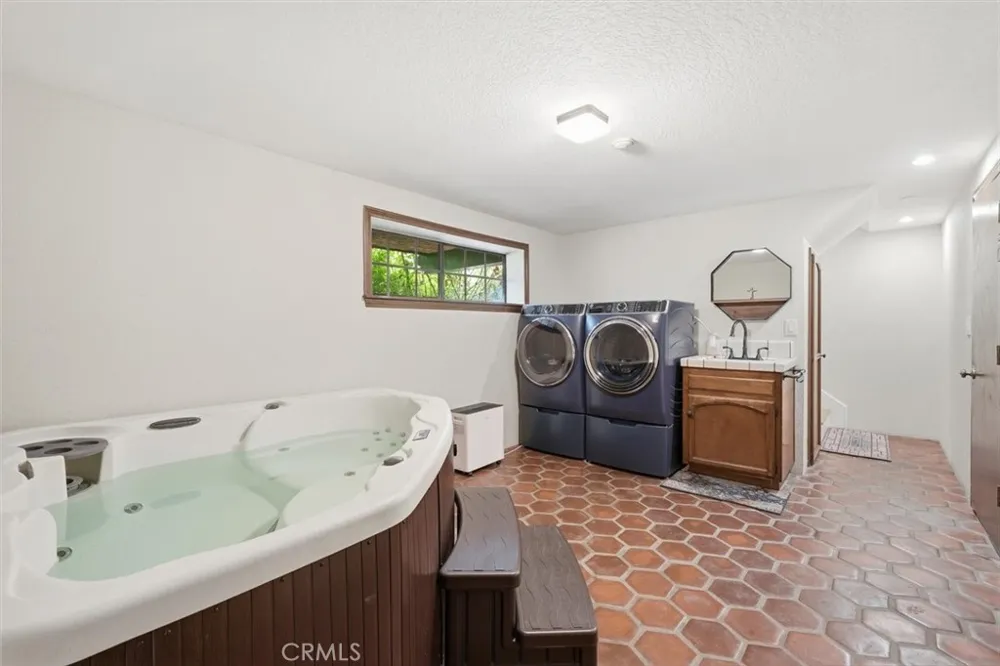 227 S Irena Avenue #1 Redondo Beach, CA 90277