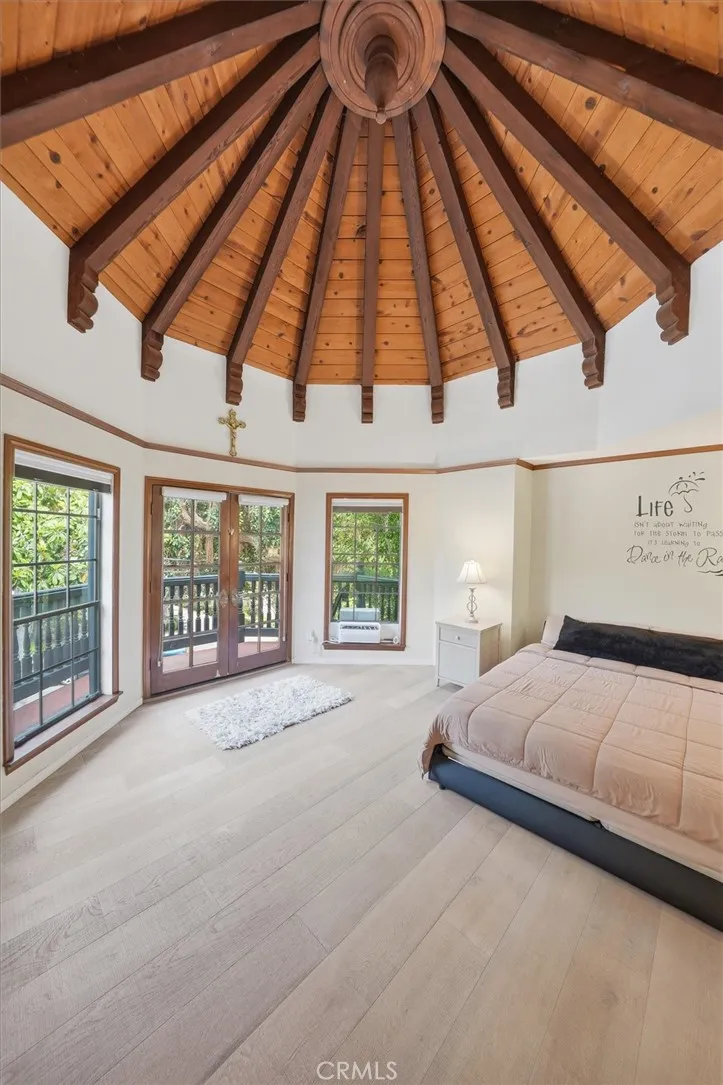 227 S Irena Avenue #1 Redondo Beach, CA 90277
