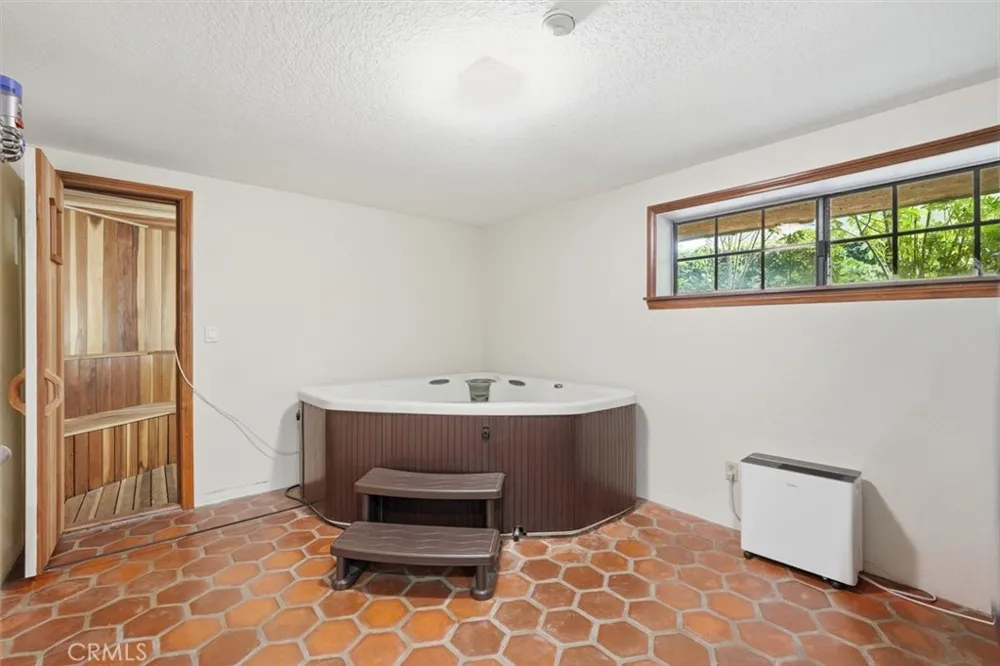 227 S Irena Avenue #1 Redondo Beach, CA 90277