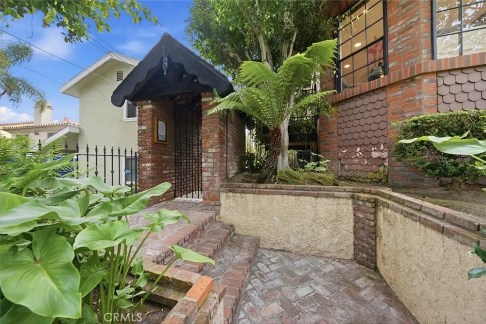 227 S Irena Avenue #1 Redondo Beach, CA 90277