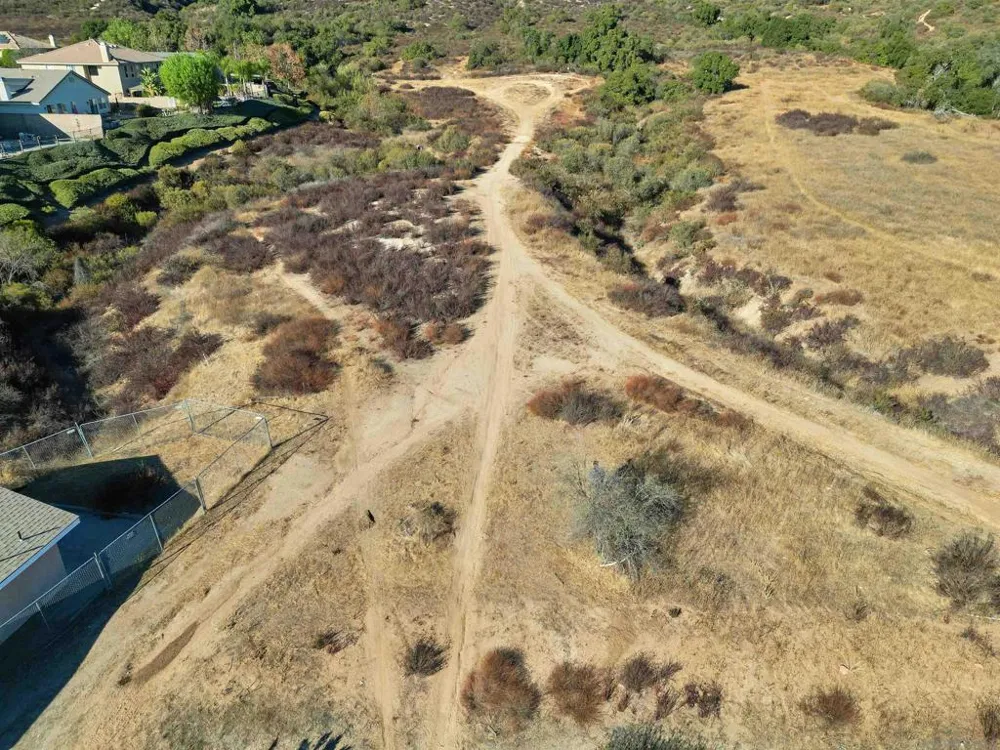 25180 Elliott Wildomar, CA 92595