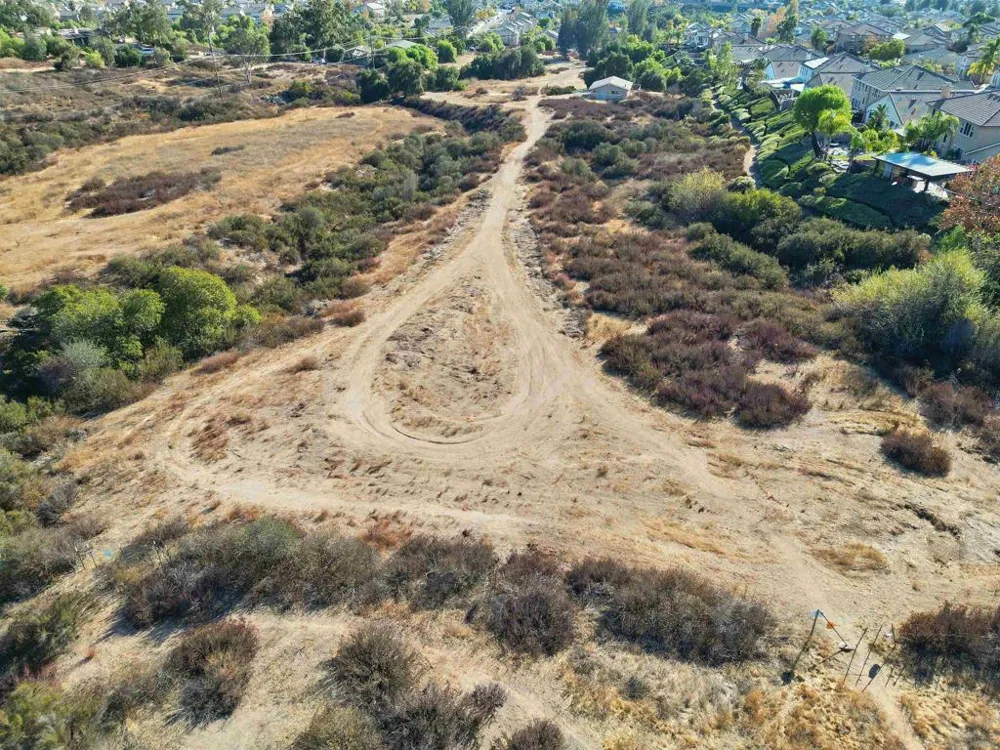 25180 Elliott Wildomar, CA 92595