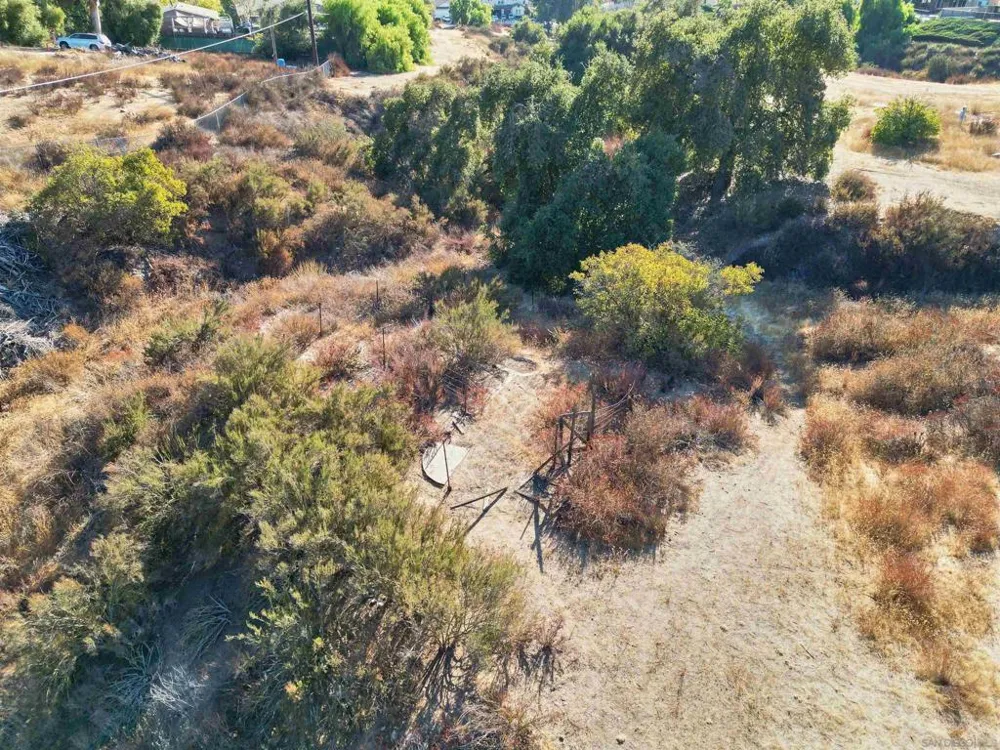 25180 Elliott Wildomar, CA 92595