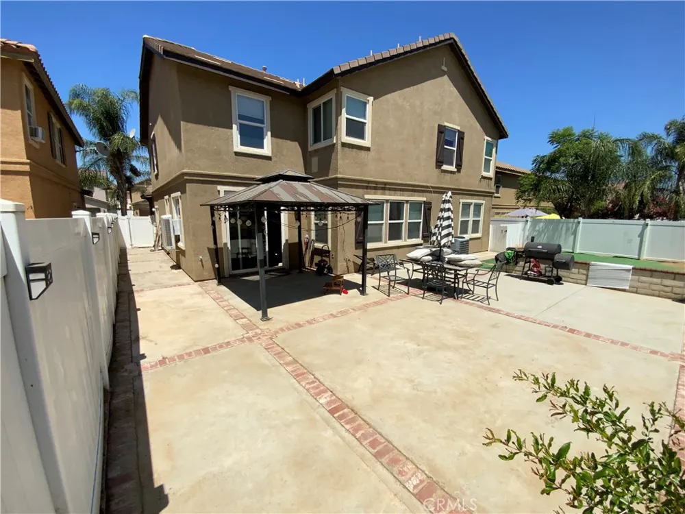 3059 Kalei Court Perris, CA 92571