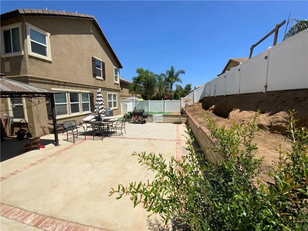 3059 Kalei Court Perris, CA 92571