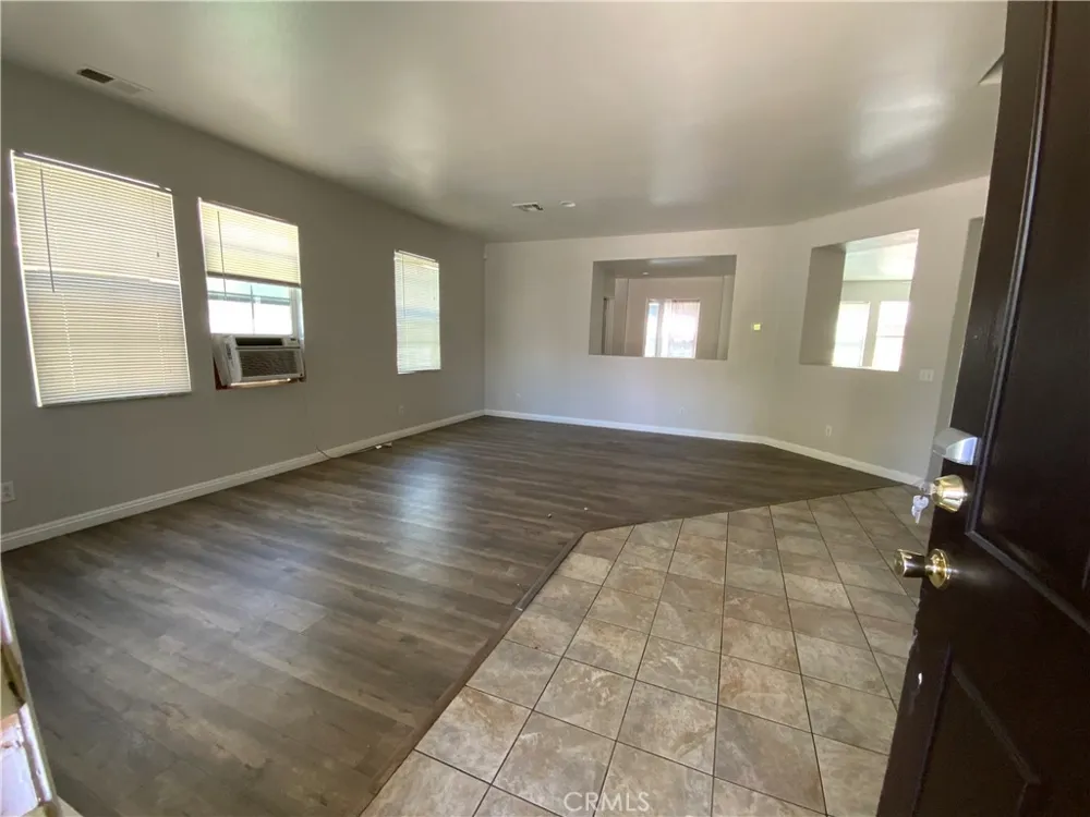 3059 Kalei Court Perris, CA 92571