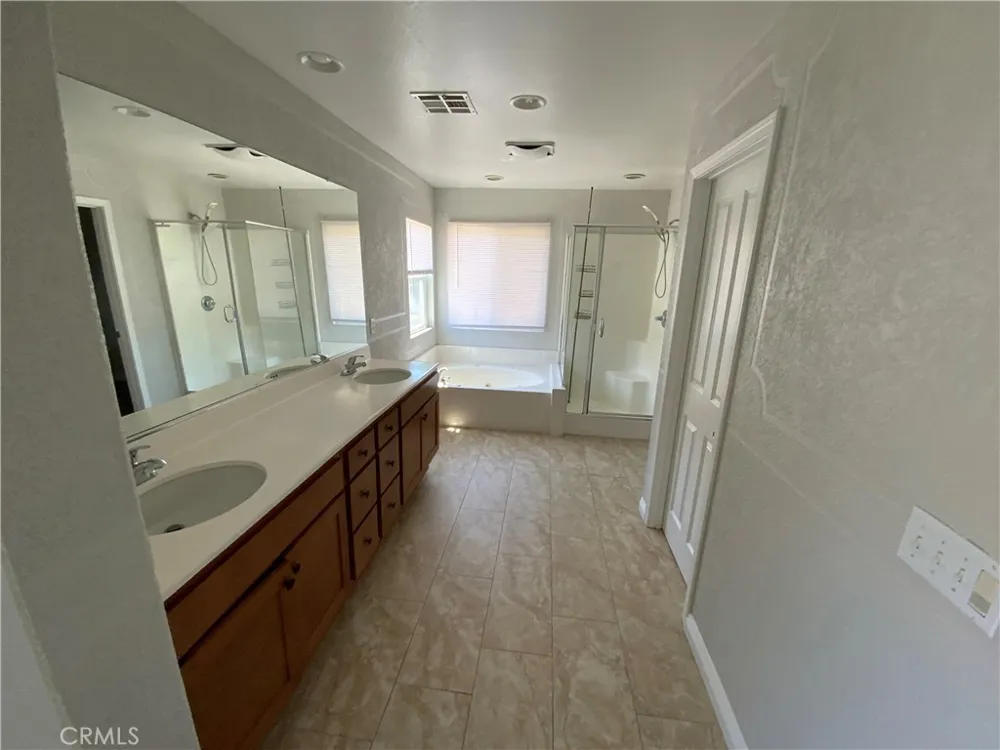 3059 Kalei Court Perris, CA 92571