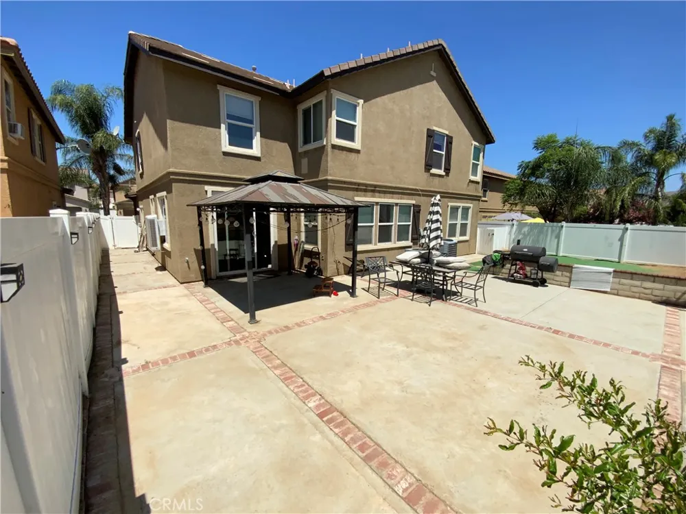 3059 Kalei Court Perris, CA 92571