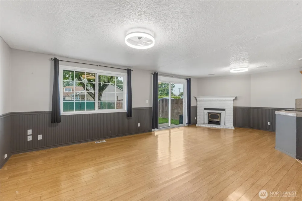 3273 Tori Lane Longview, WA 98632