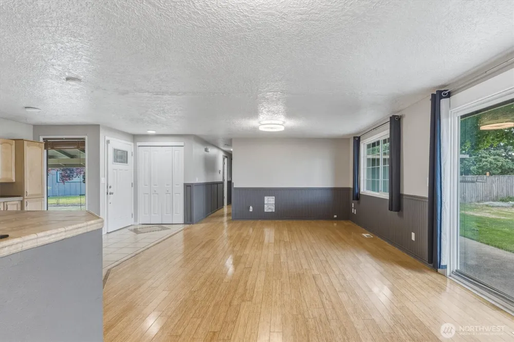 3273 Tori Lane Longview, WA 98632