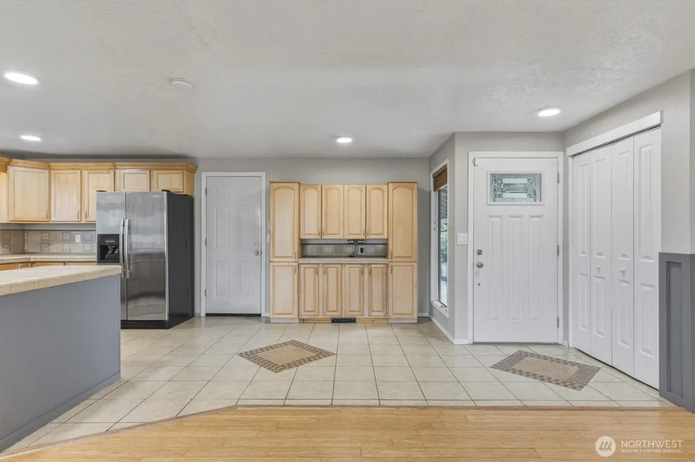 3273 Tori Lane Longview, WA 98632