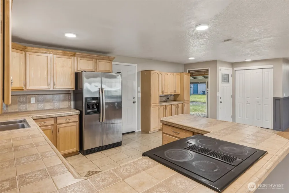 3273 Tori Lane Longview, WA 98632