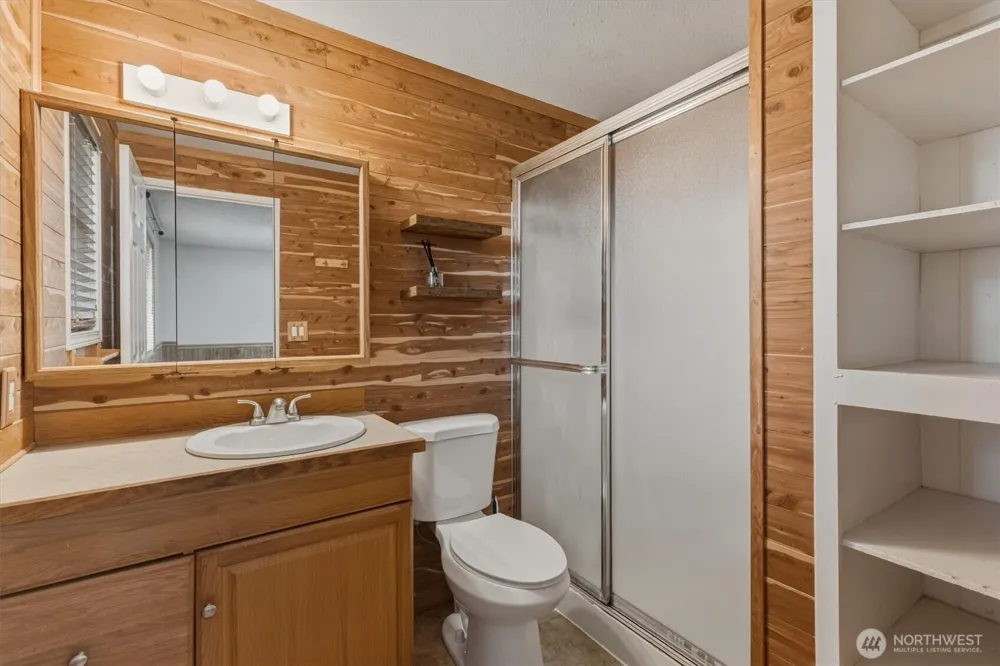 3273 Tori Lane Longview, WA 98632
