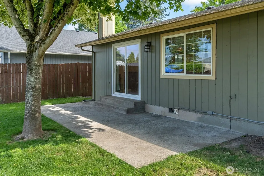 3273 Tori Lane Longview, WA 98632